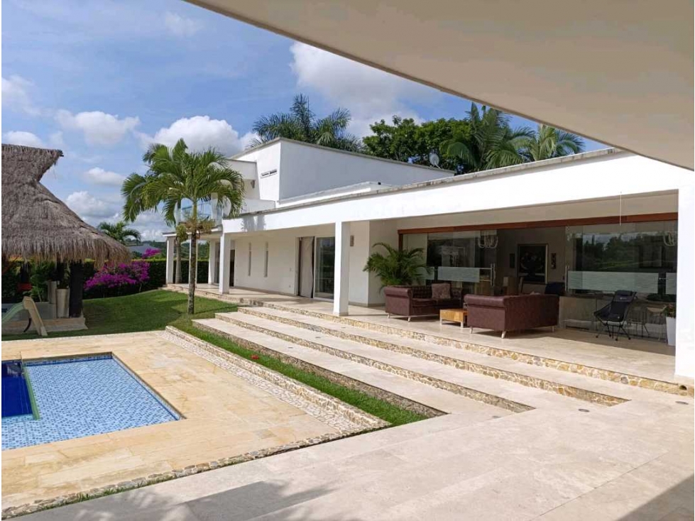 ARRIENDO CASA CAMPESTRE CON 2 CASAS CONSTRUIDAS EN CERRITOS,PEREIRA. — foto 2