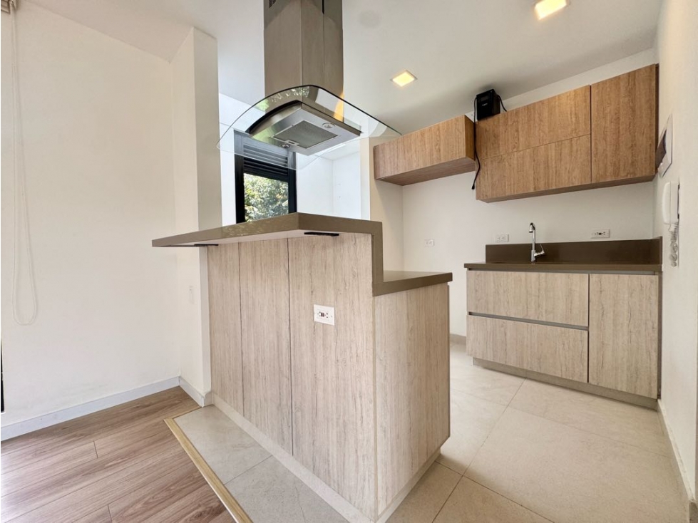 Arriendo casa campestre de dos niveles en conjunto en Cajica. - 4