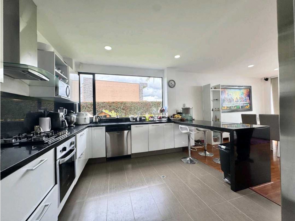 ARRIENDO CASA EN LOTE INDEPENDIENTE DOS NIVELS EN CONJUNTO EN COTA - 2