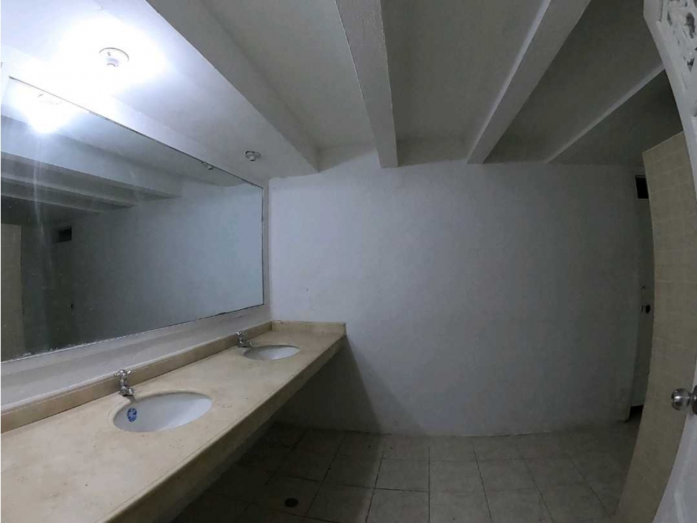 ARRIENDO LOCAL COMERCIAL GETSEMANI — foto 3