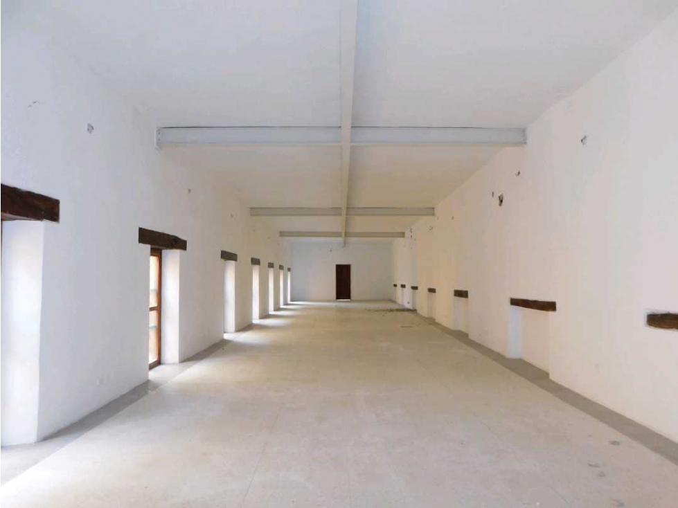 ARRIENDO LOCAL COMERCIAL GETSEMANI — foto 4