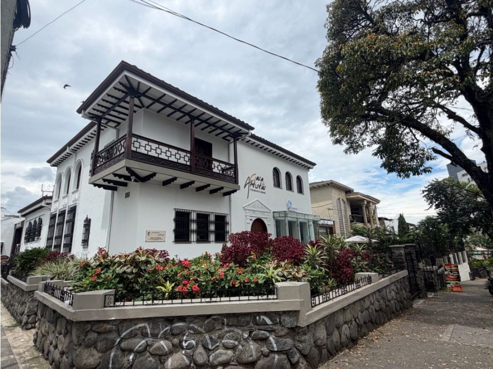 Arriendo Casa Comercial en la Circunvalar Pereira - 1