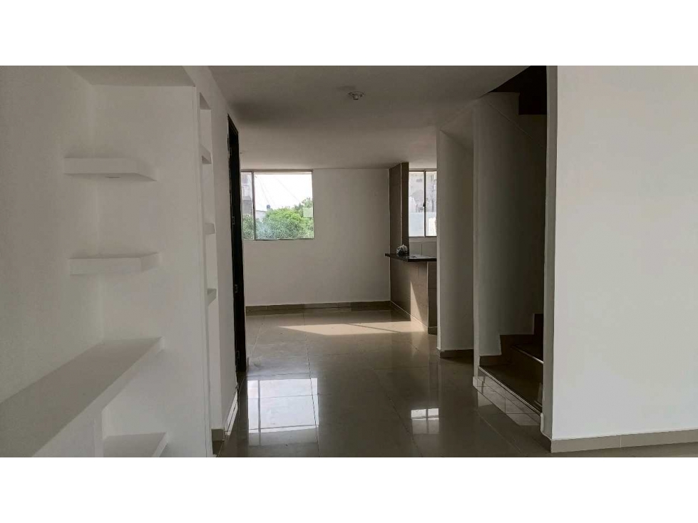 ARRIENDO/VENDO CASA DE 3 NIVELES SANTORINI TOWN HOUSES - 5