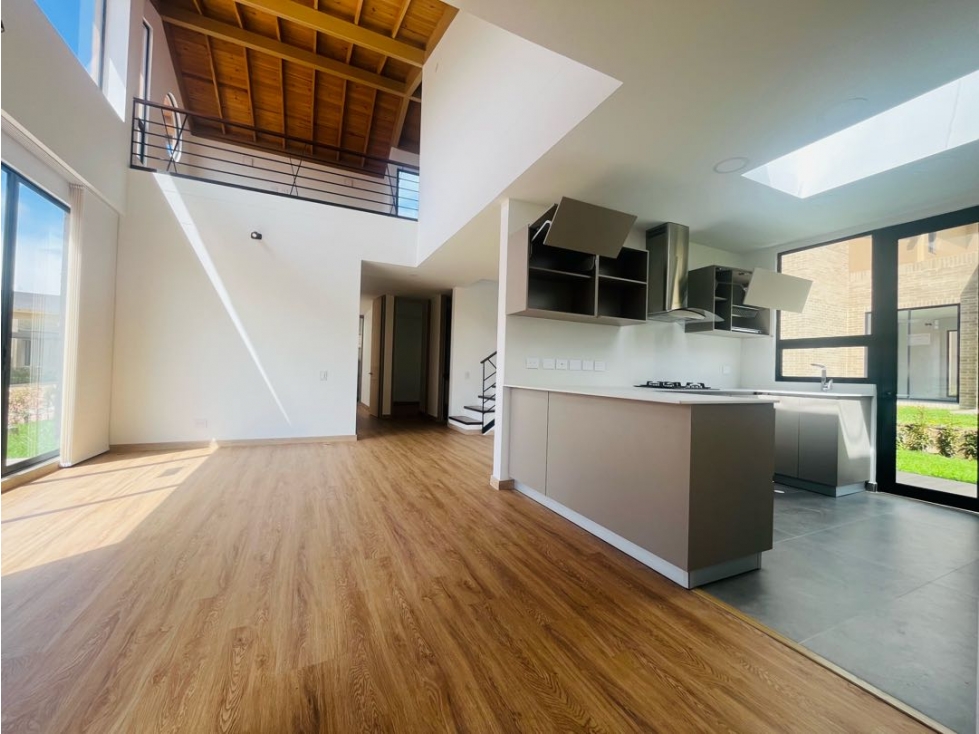 ARRIENDO CASA DE UN PISO, CAJICA — foto 3