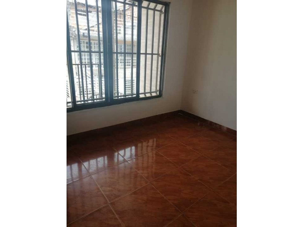 Arriendo casa en Sachamate en un segundo piso. - 3