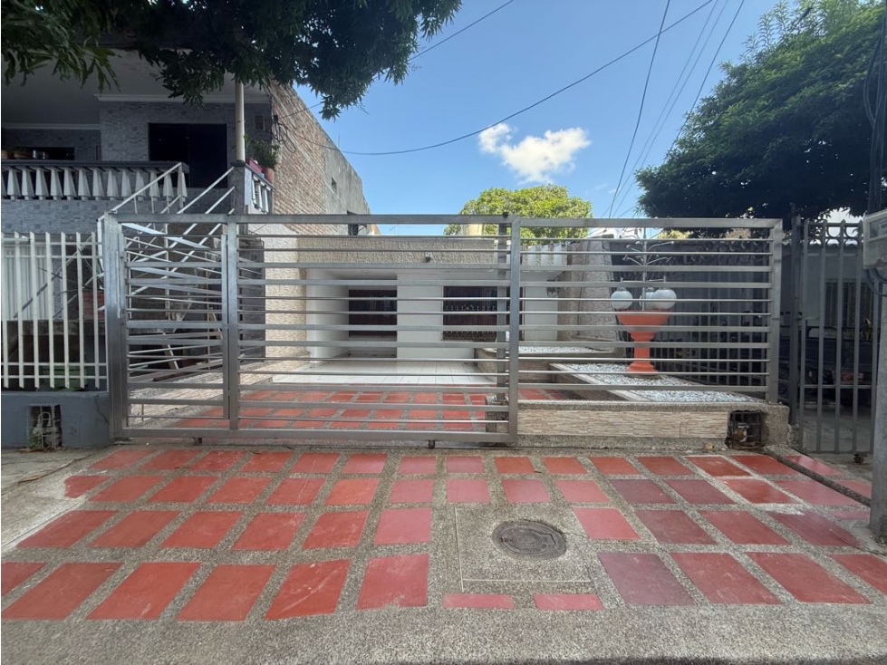 Arriendo casa en sector Central, Santa Marta