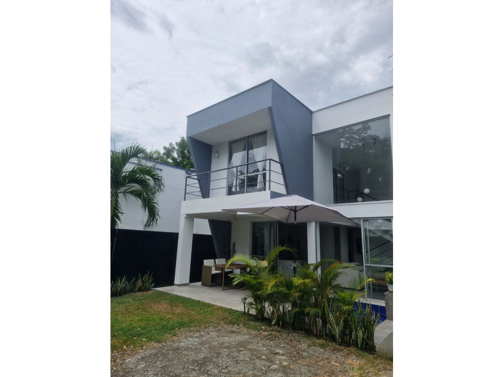 Alquiler por meses casa finca y apartamento Santa Fe de antioquia - 1