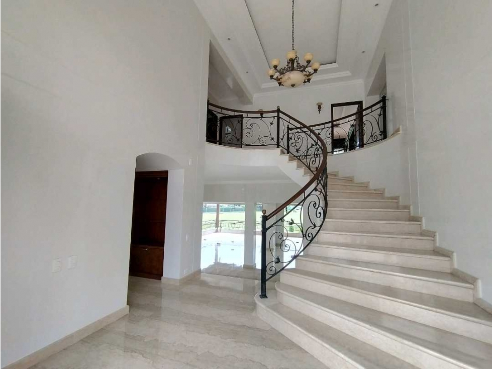 VENDO CASA MONTE REAL/RUITOQUE CONDOMINIO/ - 3