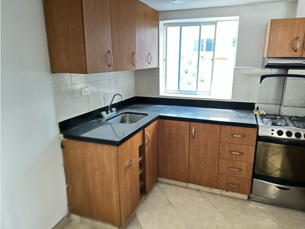 Arriendo Casa en Simon Bolivar Muy Amplia