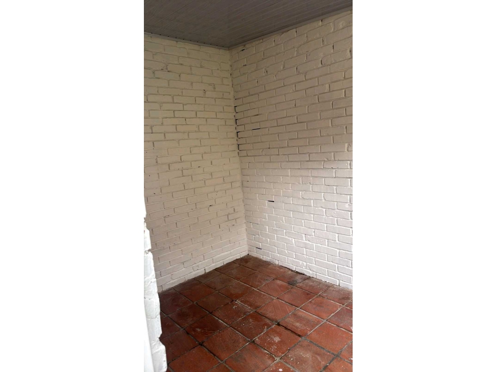 ARRIENDO CASA PARA OFICINAS EN EL BARRIO PATRIA — foto 4