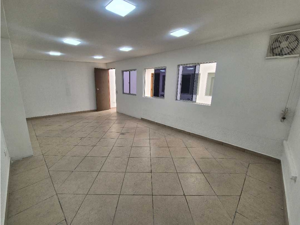 ARRIENDO CASA PARA OFICINAS SANTA MARGARITA — foto 2