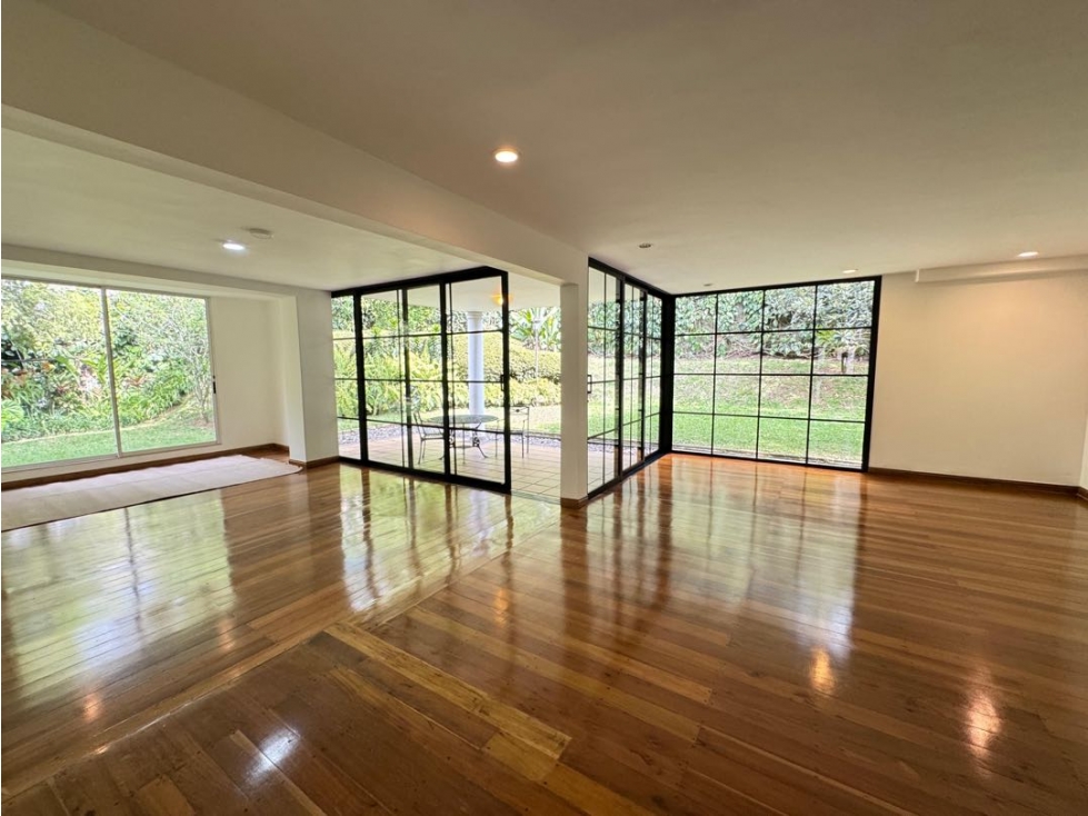 ARRIENDO CASA - SECTOR SAN LUCAS
