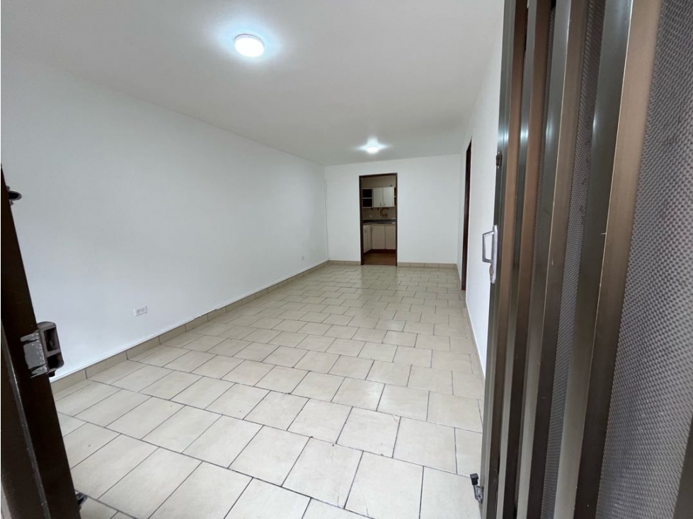 ARRIENDO CASA SEGUNDO PISO EN BELÉN SAN BERNARDO — foto 2