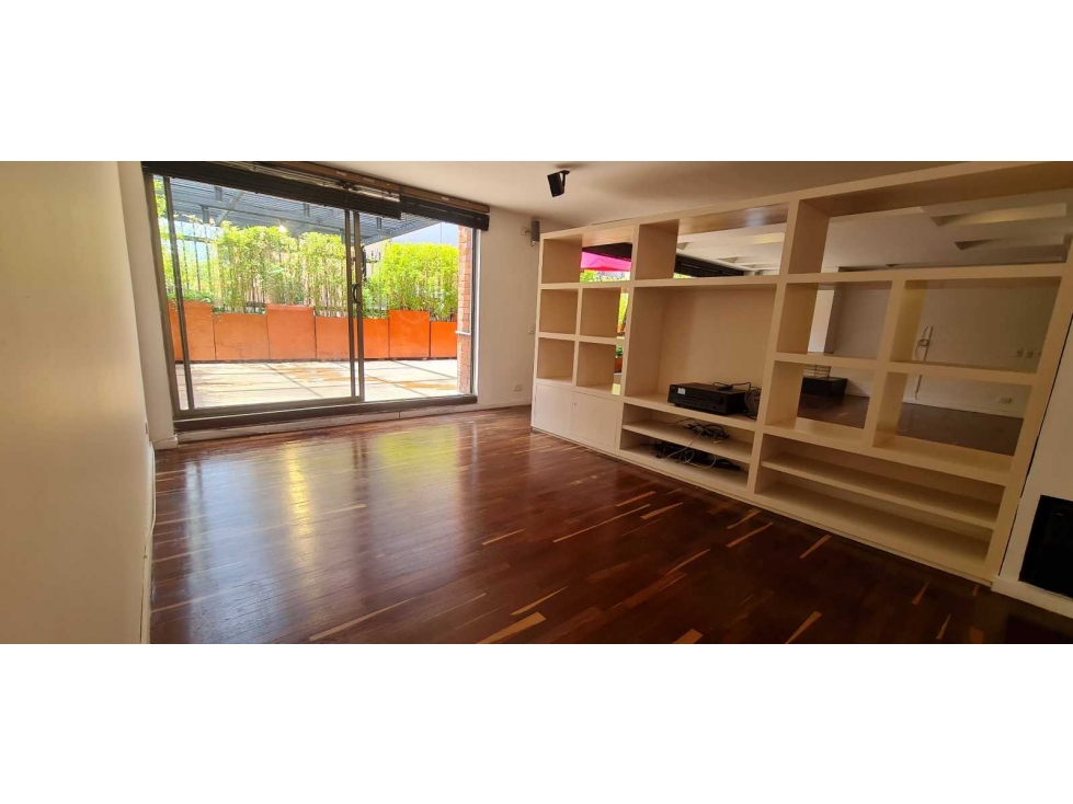 Arriendo Chicó 3 alcobas 3 garajes terrazas estudio — foto 3
