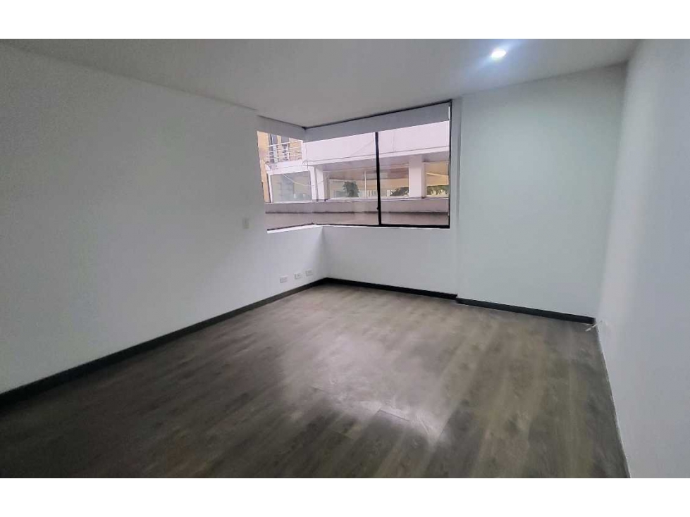 Arriendo chico museo Bogotá — foto 4