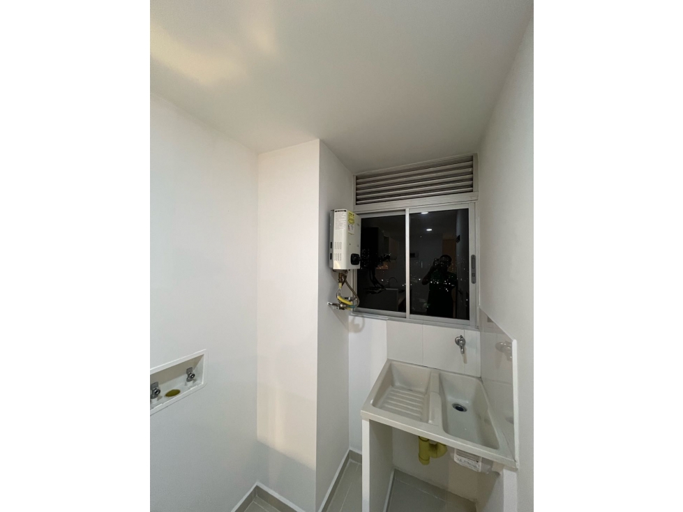 ARRIENDO COMODO APARTAMENTO EN EL MUNICIPIO DE LA ESTRELLA — foto 2