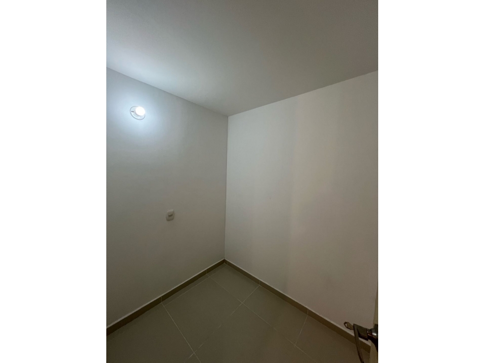 ARRIENDO COMODO APARTAMENTO EN EL MUNICIPIO DE LA ESTRELLA — foto 4