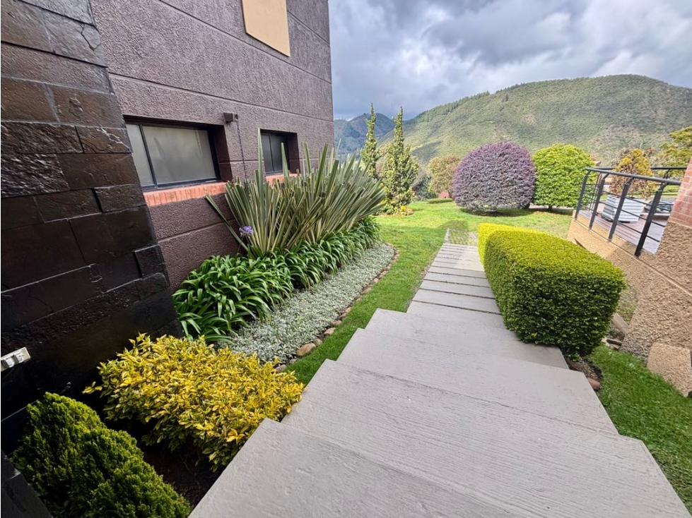 Venta conjunto Casa de Campo la Calera. 3 habs. 420mts