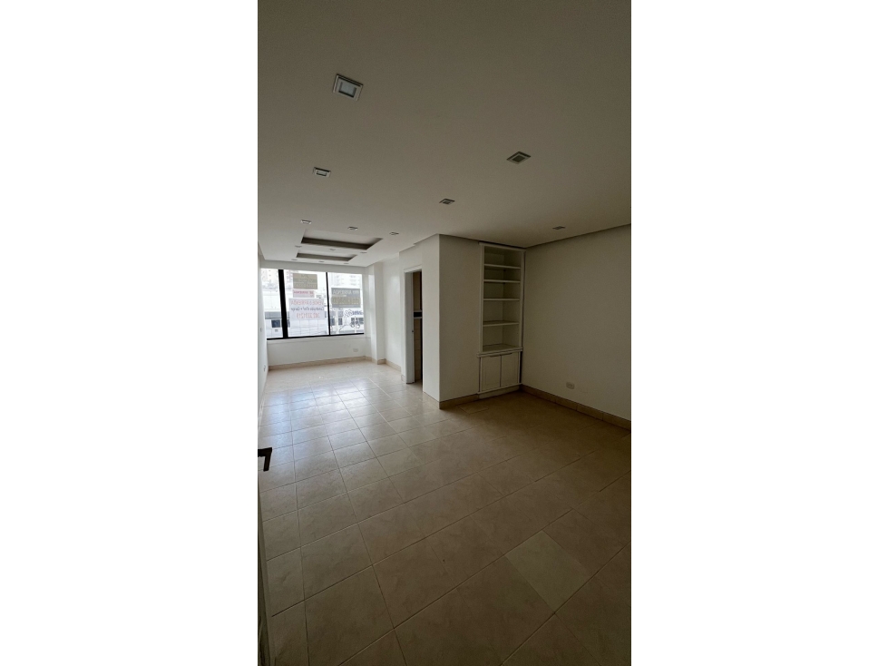 Arriendo consultorio 49c zona médica ciudad jardín — foto 2