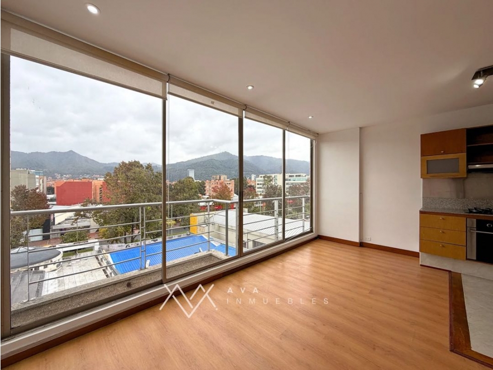 Arriendo duplex con terraza de 70m en Santa Bibiana