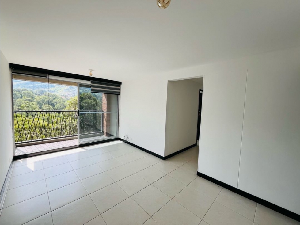 Arriendo en la Castellana — foto 2