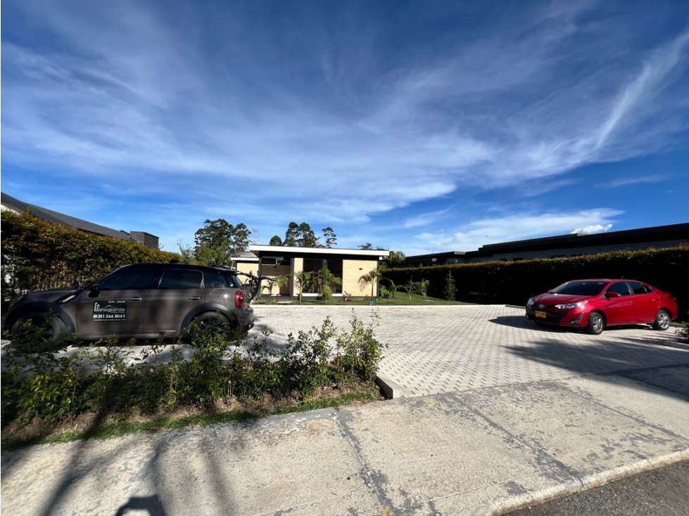 Arriendo en Llanogrande , milla de oro — foto 2