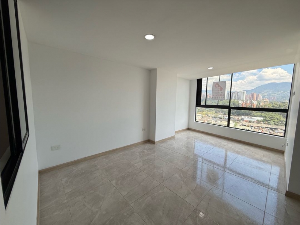 ARRIENDO EN SABANETA CALLE LARGA APARTAMENTO — foto 4