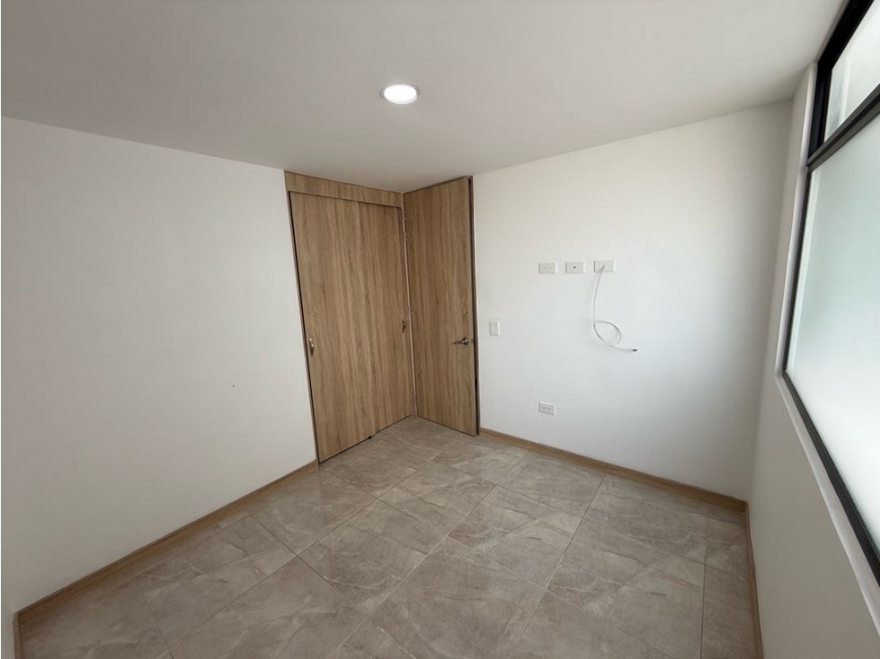 ARRIENDO EN SABANETA CALLE LARGA APARTAMENTO — foto 6