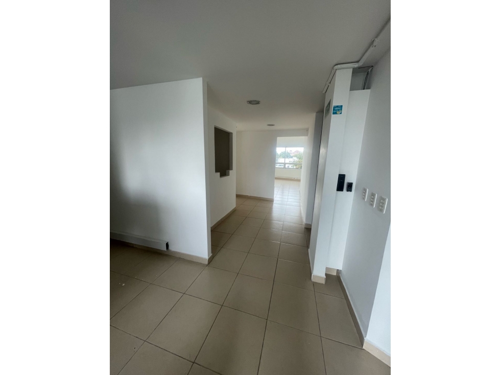 Arriendo oficina Chapinero + 67 con 11+ 167 mts2 — foto 4