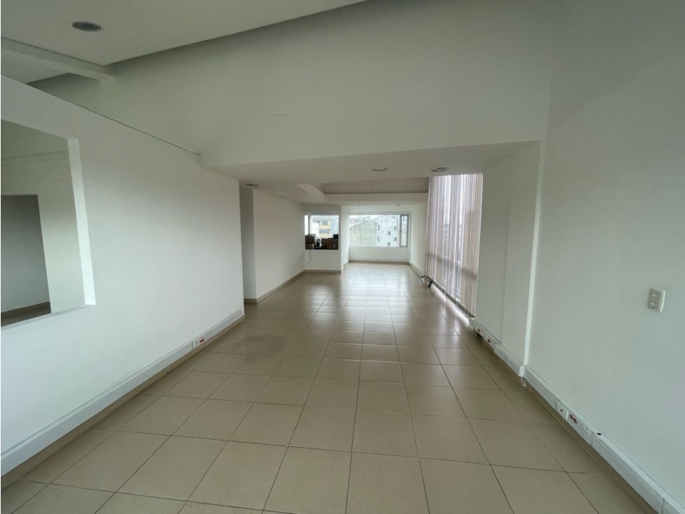 Arriendo oficina Chapinero + 67 con 11+ 167 mts2 — foto 6