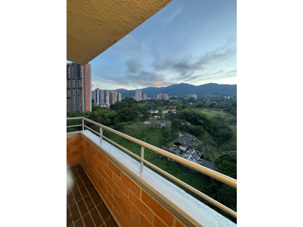 ARRIENDO EXCELENTE Y COMODO APARTAMENTO EN ITAGUI DITAIRES — foto 6