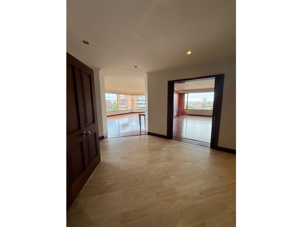 Arriendo exclusivo apto en la cabrera frente parque del Japón — foto 3
