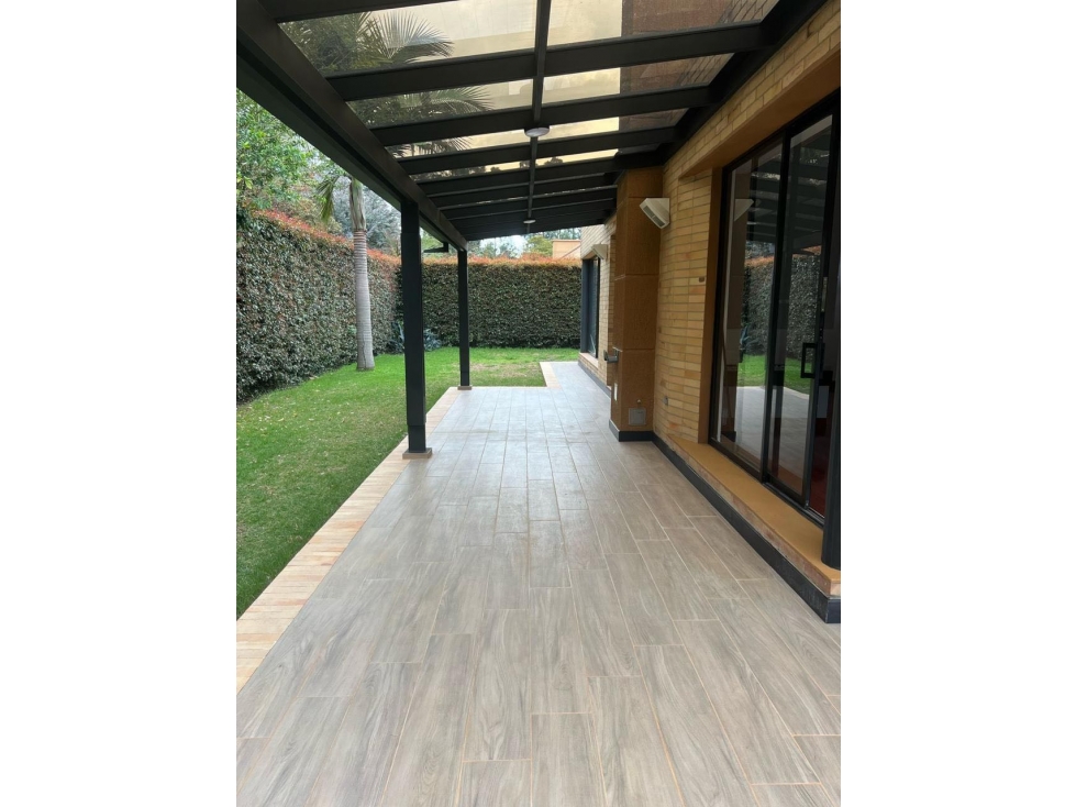 ARRIENDO HERMOSA CASA - 2