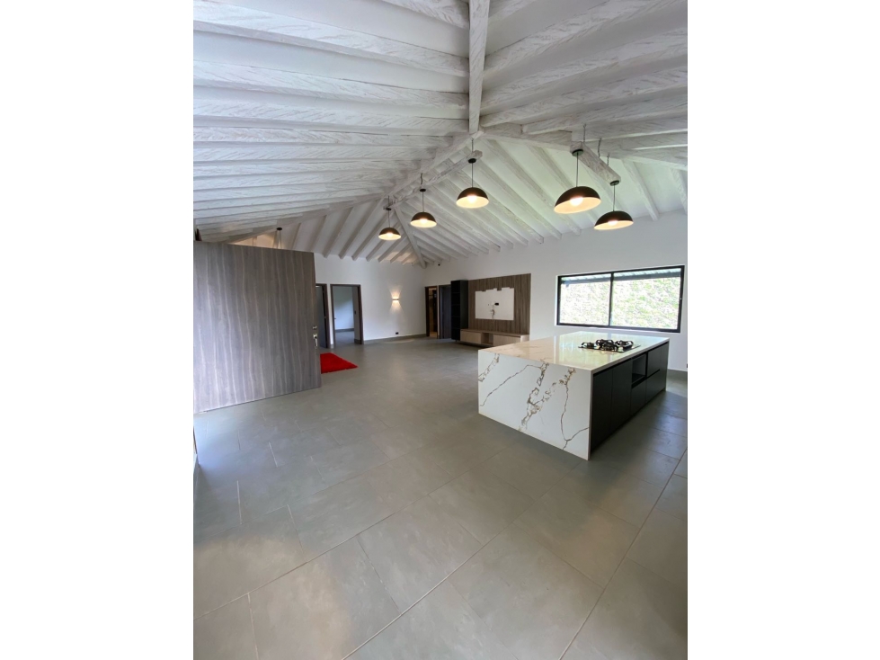 ARRIENDO HERMOSA CASA CAMPESTRE EN RIONEGRO SECTOR OJO DE AGUA — foto 2