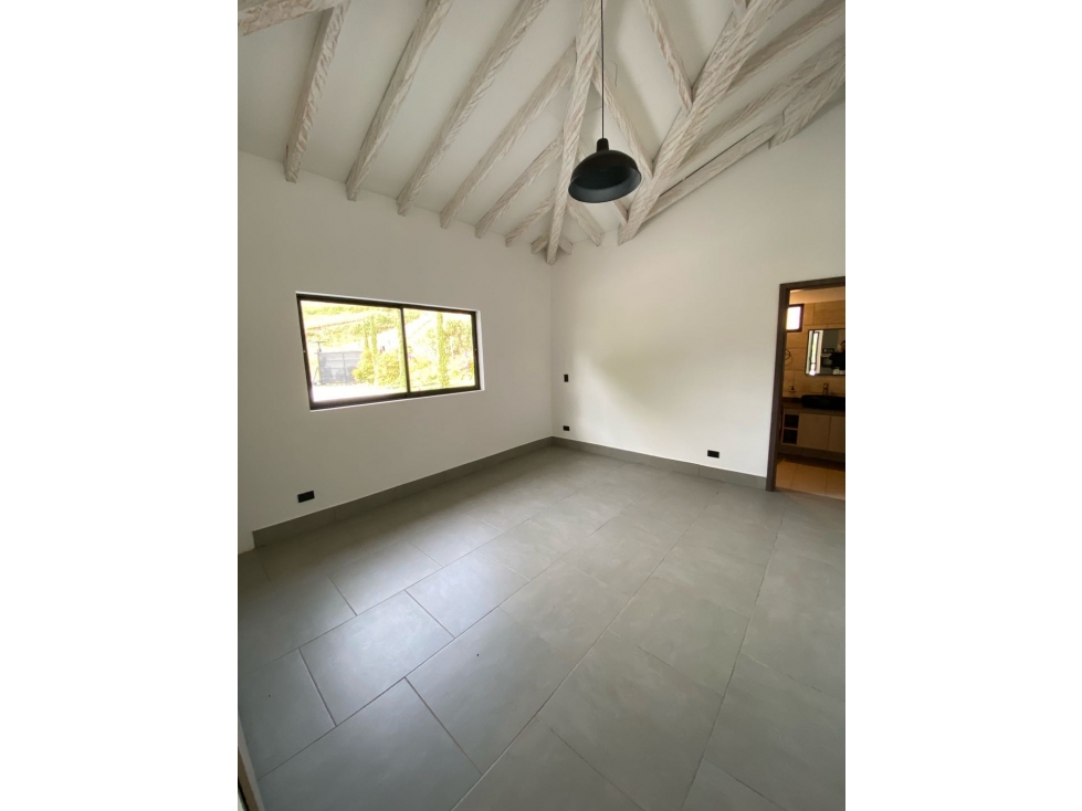 ARRIENDO HERMOSA CASA CAMPESTRE EN RIONEGRO SECTOR OJO DE AGUA — foto 4