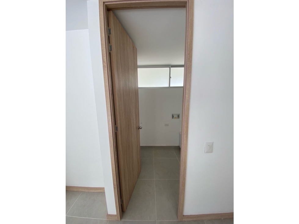 ARRIENDO HERMOSA CASA EN SAN ANTONIO DE PEREIRA — foto 2