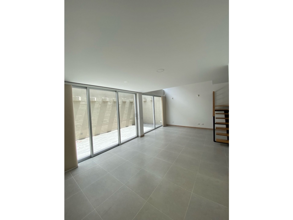 ARRIENDO HERMOSA CASA EN SAN ANTONIO DE PEREIRA — foto 3