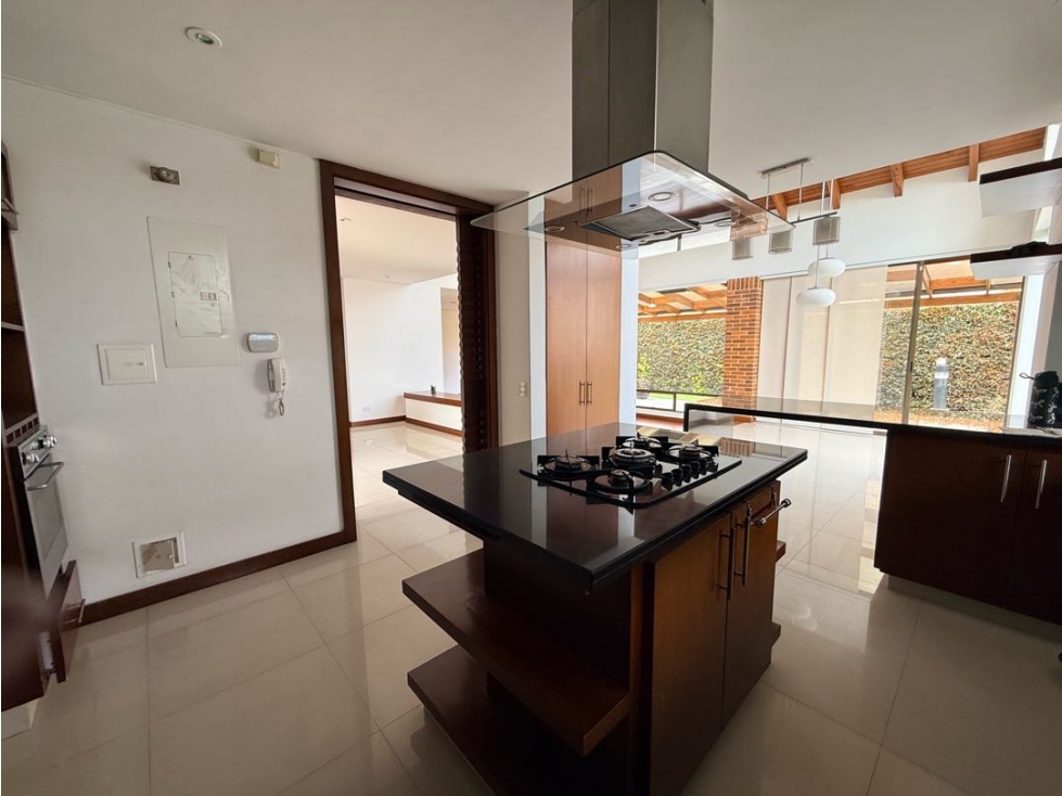 ARRIENDO HERMOSA CASA MILLA DE ORO — foto 5