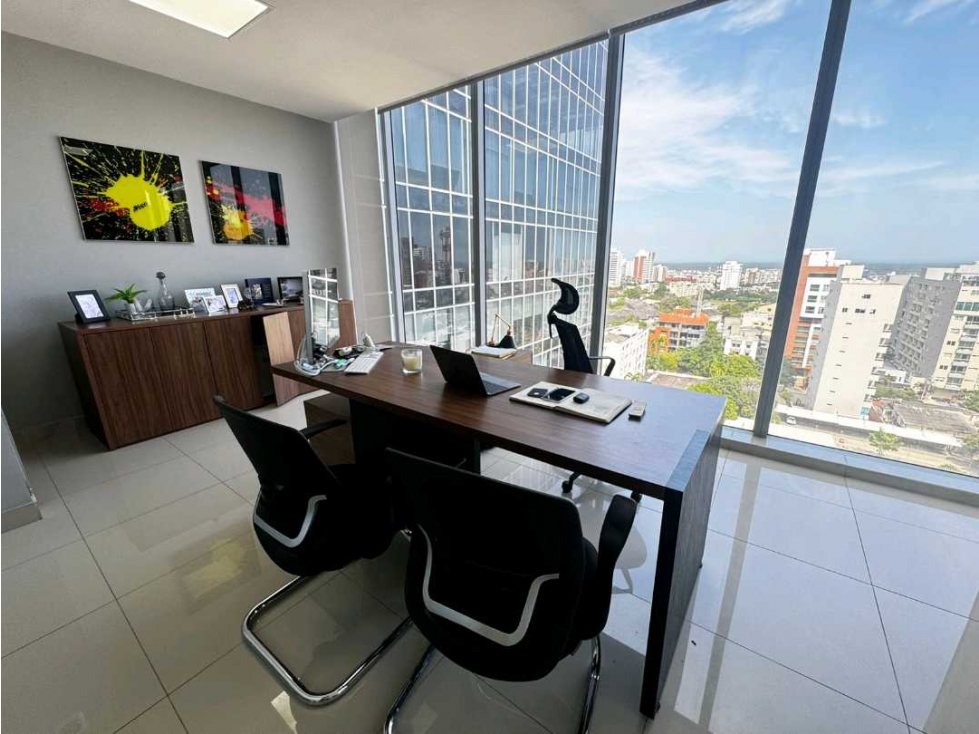 ARRIENDO HERMOSA OFICINA QUANTUM TOWER