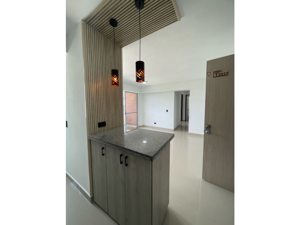 ARRIENDO HERMOSO APARTAMENTO CON ACABADOS DE LUJO EN NIQUIA — foto 4