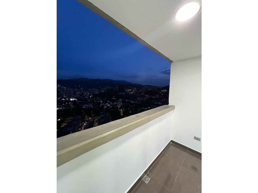 ARRIENDO HERMOSO APARTAMENTO CON ACABADOS DE LUJO EN LA ESTRELLA — foto 6