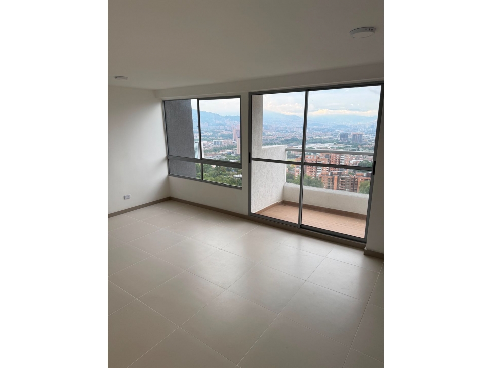 ARRIENDO HERMOSO APARTAMENTO EN ENVIGADO — foto 4