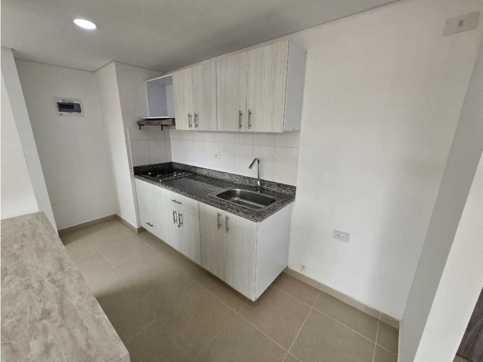 ARRIENDO HERMOSO APARTAMENTO EN LA ESTRELLA LA FERRERIA — foto 3