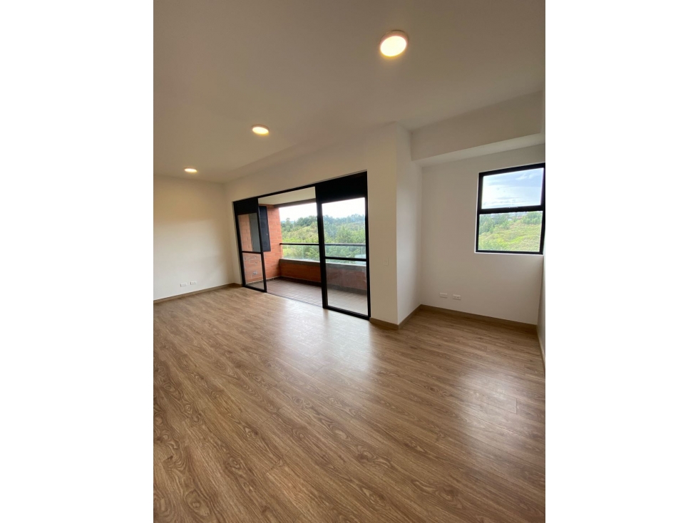 ARRIENDO HERMOSO APARTAMENTO EN RIONEGRO ANTIOQUIA SECTOR BARRO BLANCO — foto 2