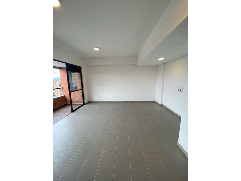 ARRIENDO HERMOSO APARTAMENTO EN RIONEGRO ANTIOQUIA SECTOR BARRO BLANCO — foto 2