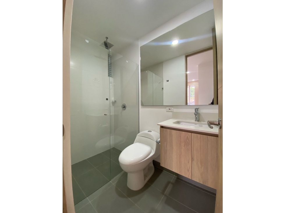 ARRIENDO HERMOSO APARTAMENTO EN RIONEGRO ANTIOQUIA SECTOR OJO DE AGUA — foto 5
