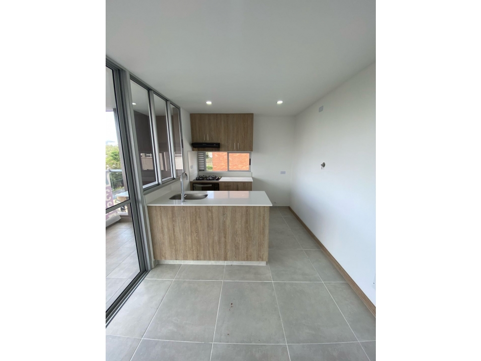 ARRIENDO HERMOSO APARTAMENTO SECTOR LOS COLEGIOS