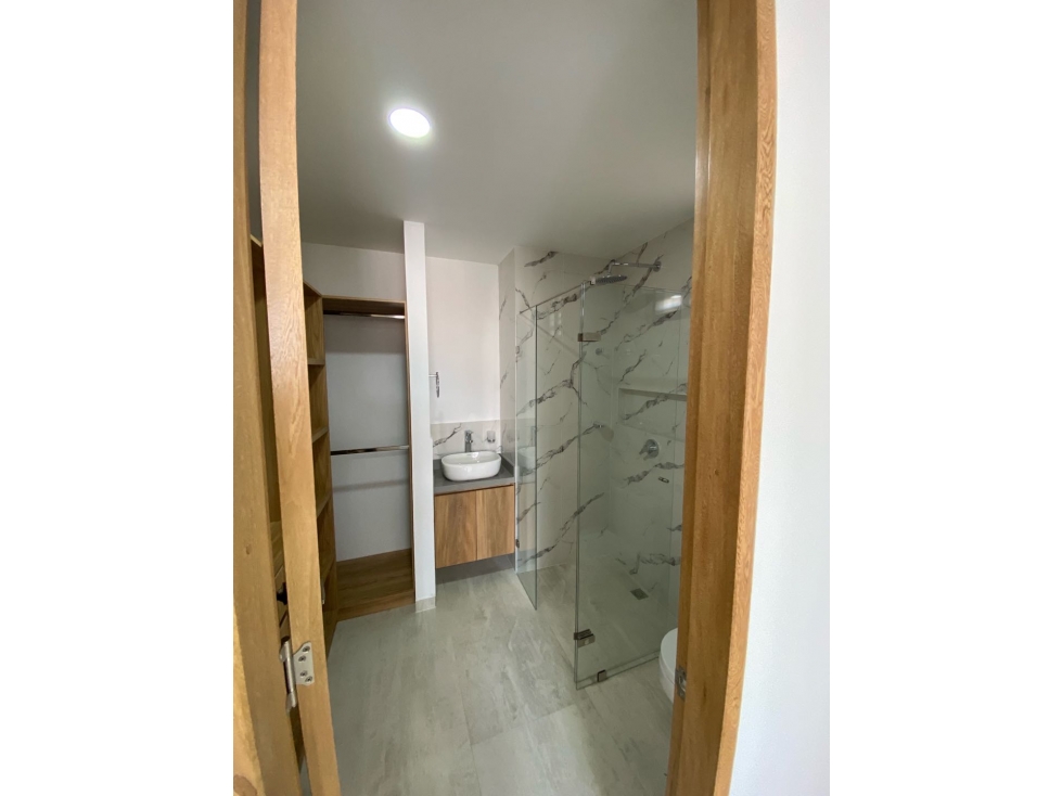 ARRIENDO HERMOSO APARTAMENTO UBICADO EN EL CARMEN DE VIBORAL — foto 4