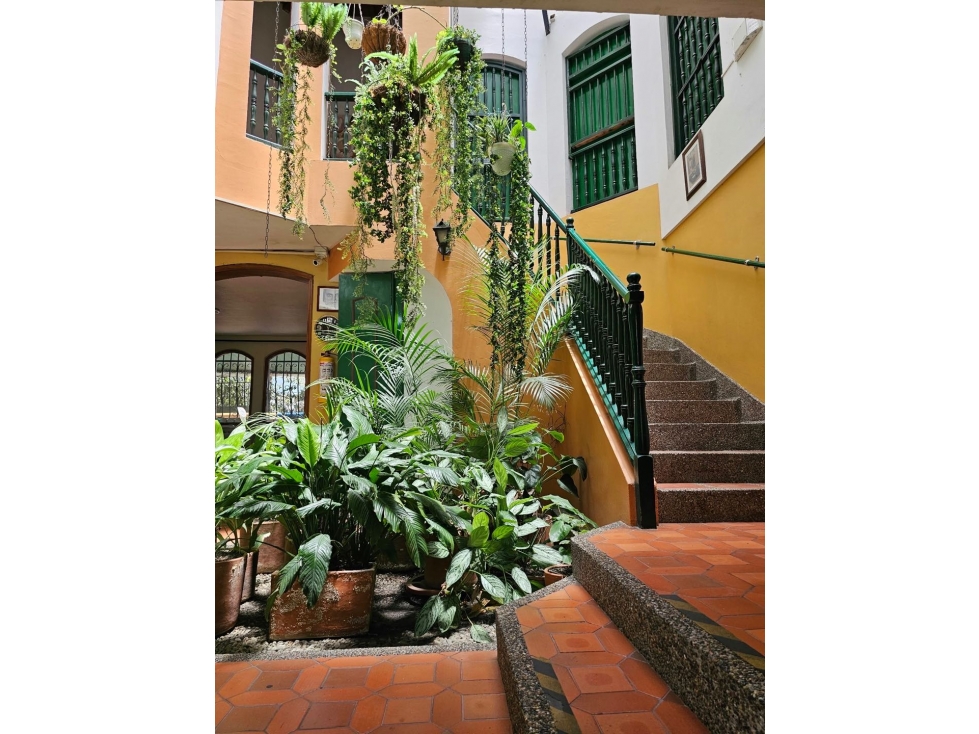 Arriendo hotel oficinas. El Poblado, Milla de Oro. - 1