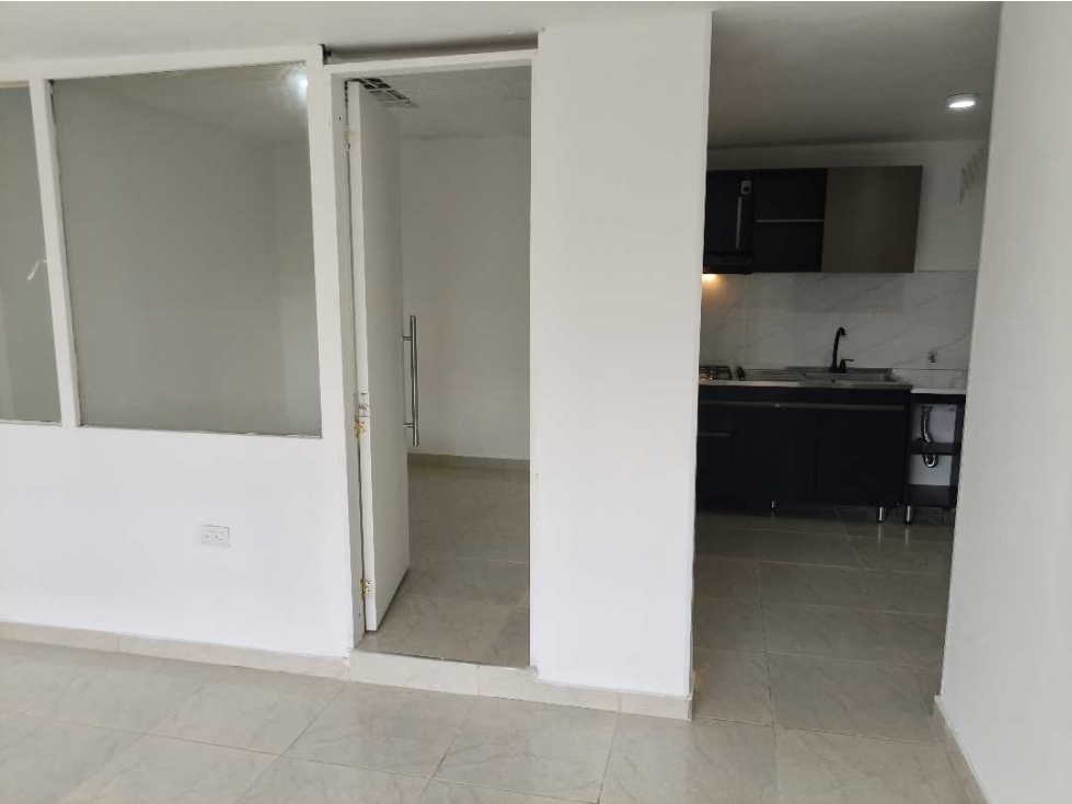 Arriendo Apartamento Las Orquídeas Norte Bta